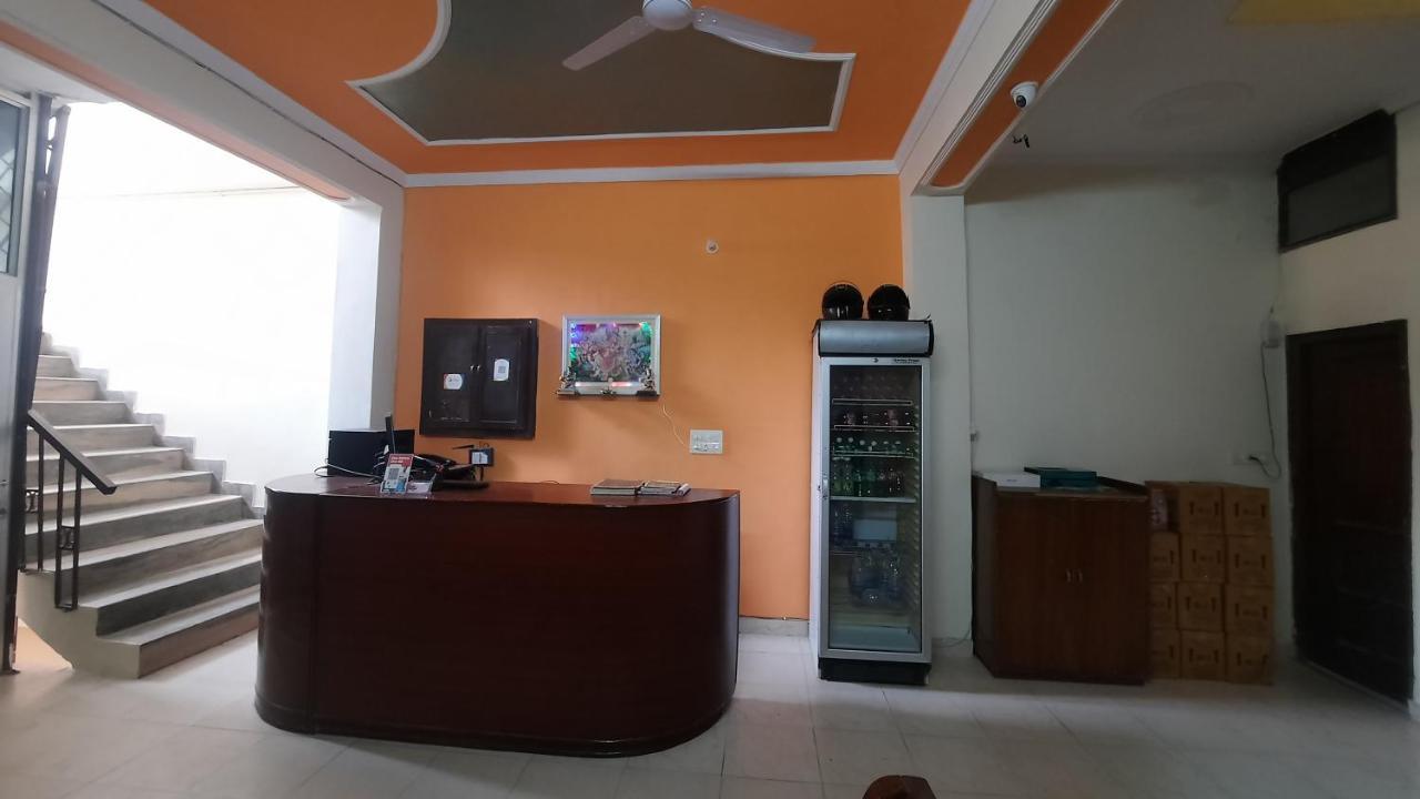 Hotel Holiday Inn Paradise Chandīgarh Εξωτερικό φωτογραφία