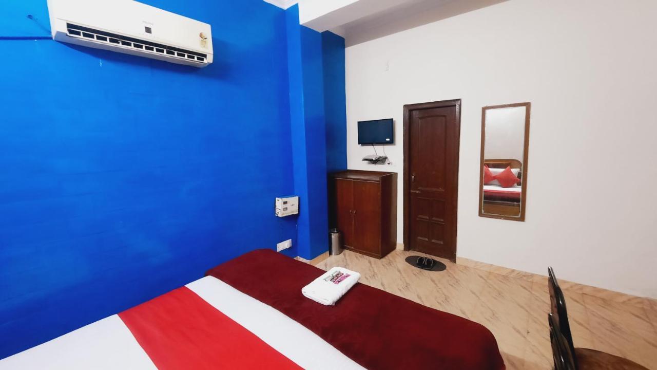 Hotel Holiday Inn Paradise Chandīgarh Εξωτερικό φωτογραφία