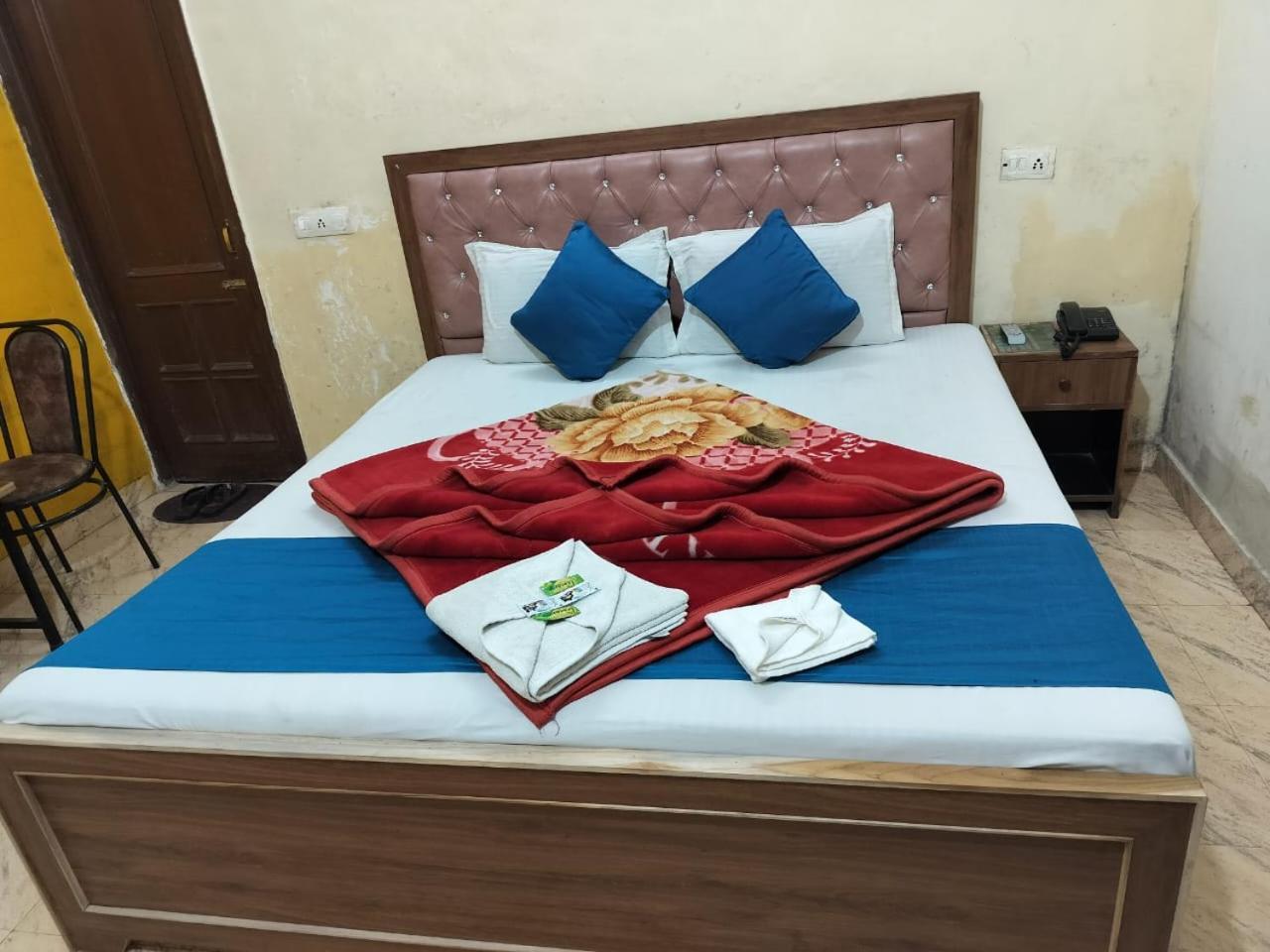 Hotel Holiday Inn Paradise Chandīgarh Εξωτερικό φωτογραφία