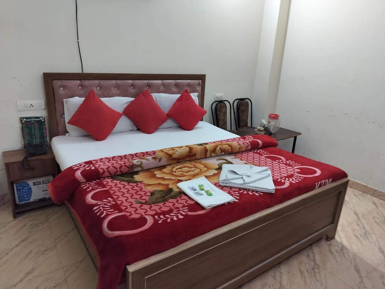 Hotel Holiday Inn Paradise Chandīgarh Εξωτερικό φωτογραφία